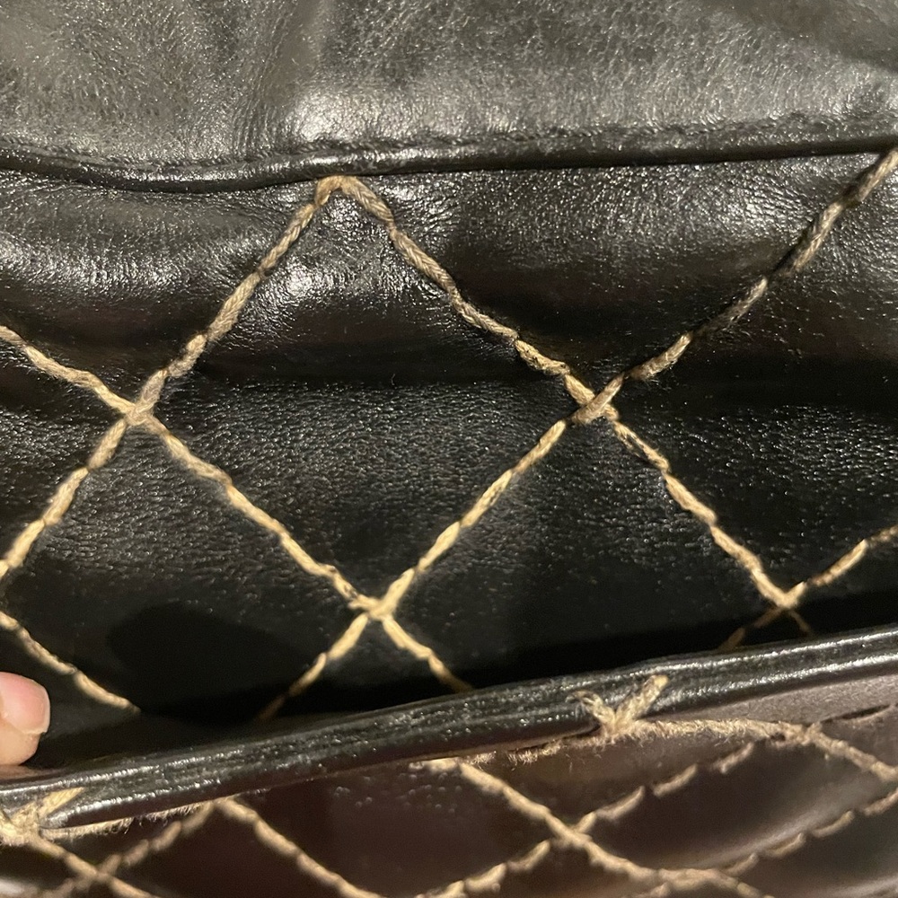 Chanel Black Wildstitch Quilted Shoulder Bag with COA - Picture 4 of 16